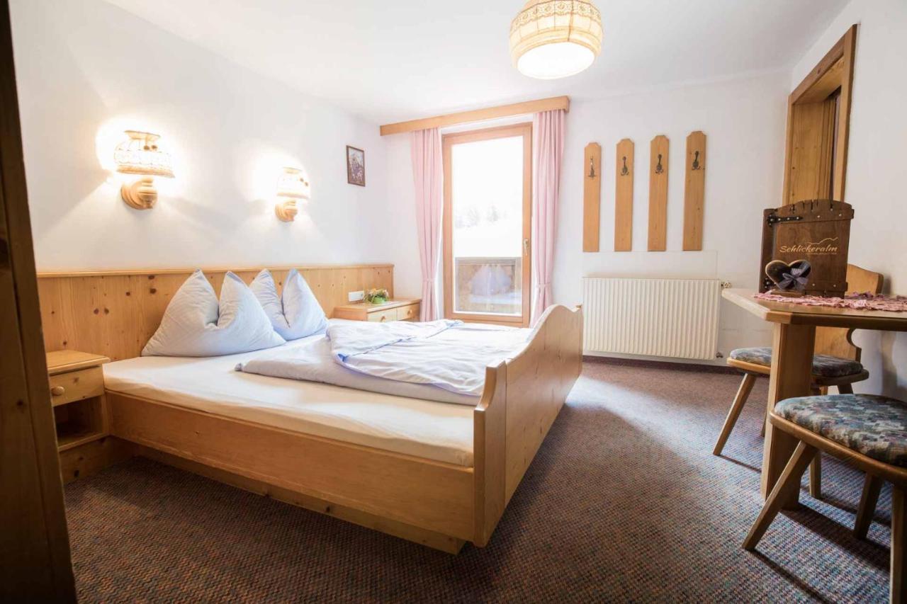 Berghotel Schlickeralm 1.616 M Fulpmes Buitenkant foto